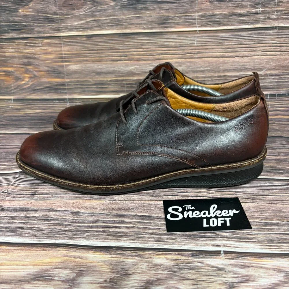 Ecco men size